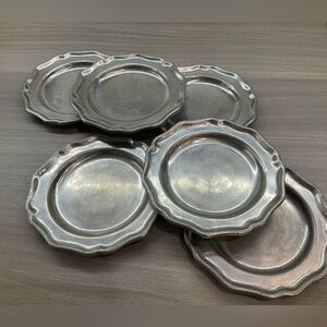 VINTAGE SET OF SIX PEWTAREX YORK 6” PLATES